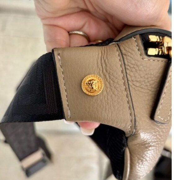 NWT, Authentic Versace Medusa Head Leather Bum Bag - Picture 6 of 12